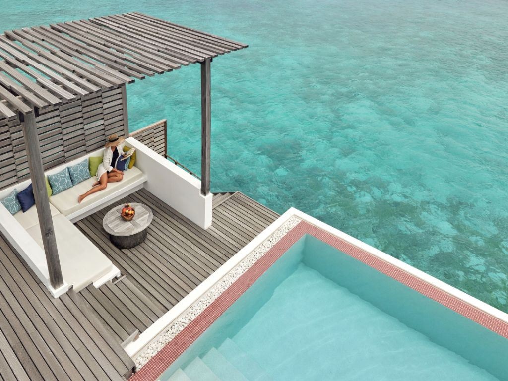 rooms-water-villa-with-pool