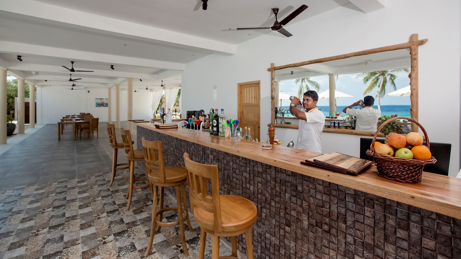 restaurants-raalhu-cafe
