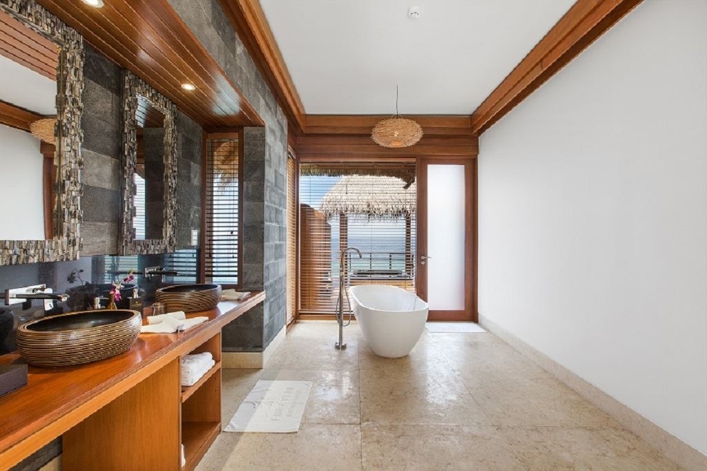 rooms-twobedrooms-reef-residence-with-pool