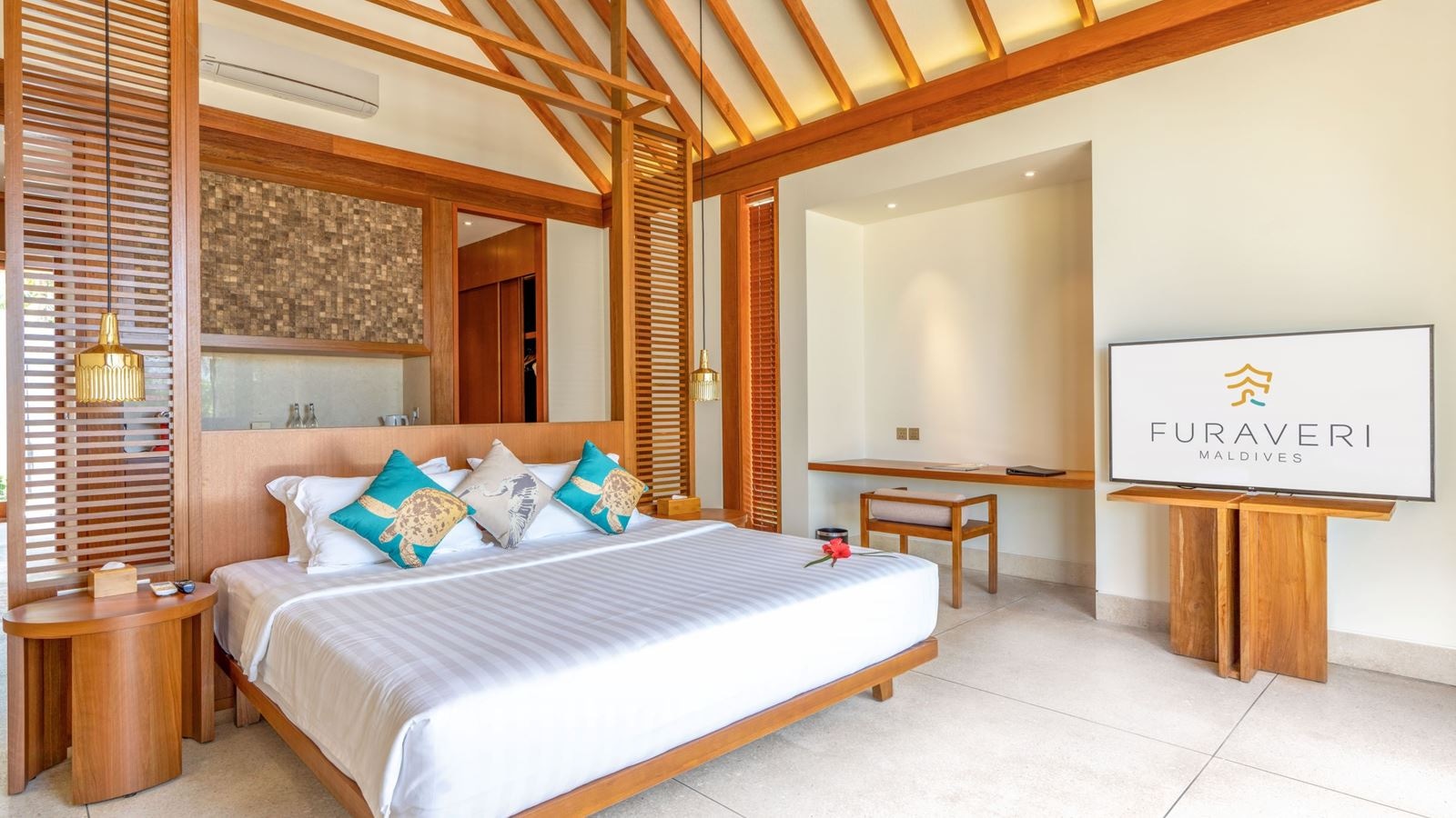 rooms-twobedrooms-beach-residence-with-pool