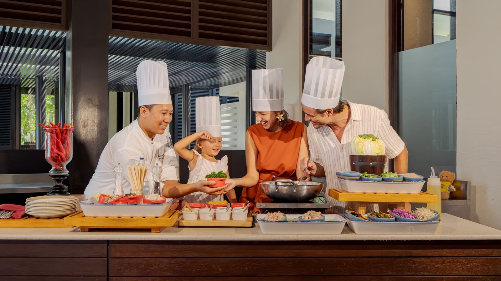 restaurants-the-courtyard