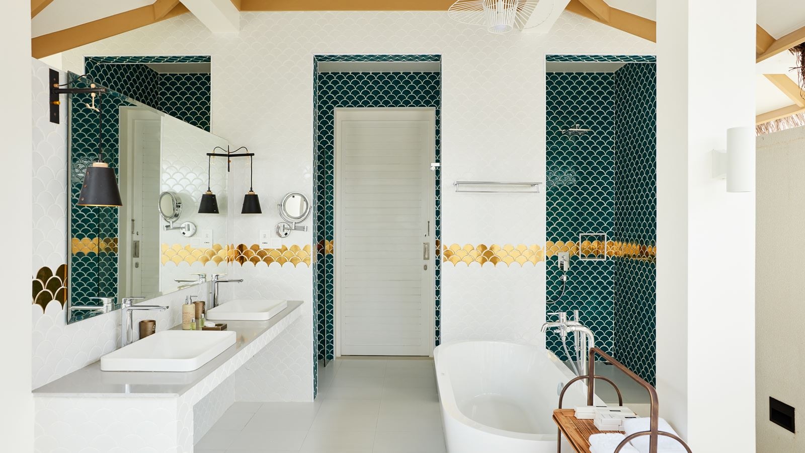 rooms-family-beach-villa-with-pool