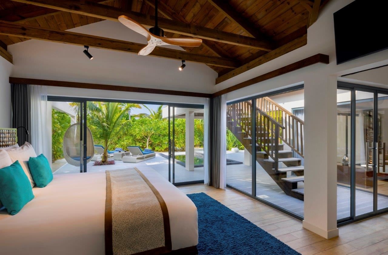 rooms-beach-pool-villa-deluxe