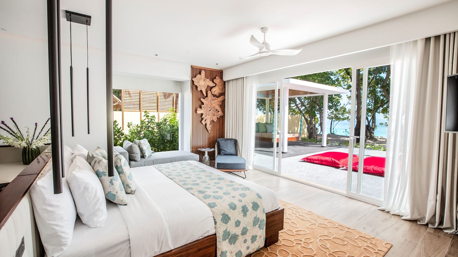 rooms-royal-beach-villa3-bedrooms