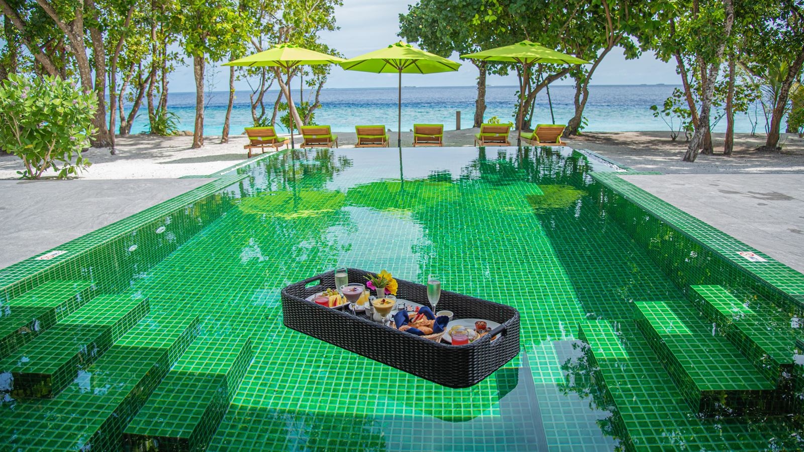 rooms-royal-beach-villa3-bedrooms