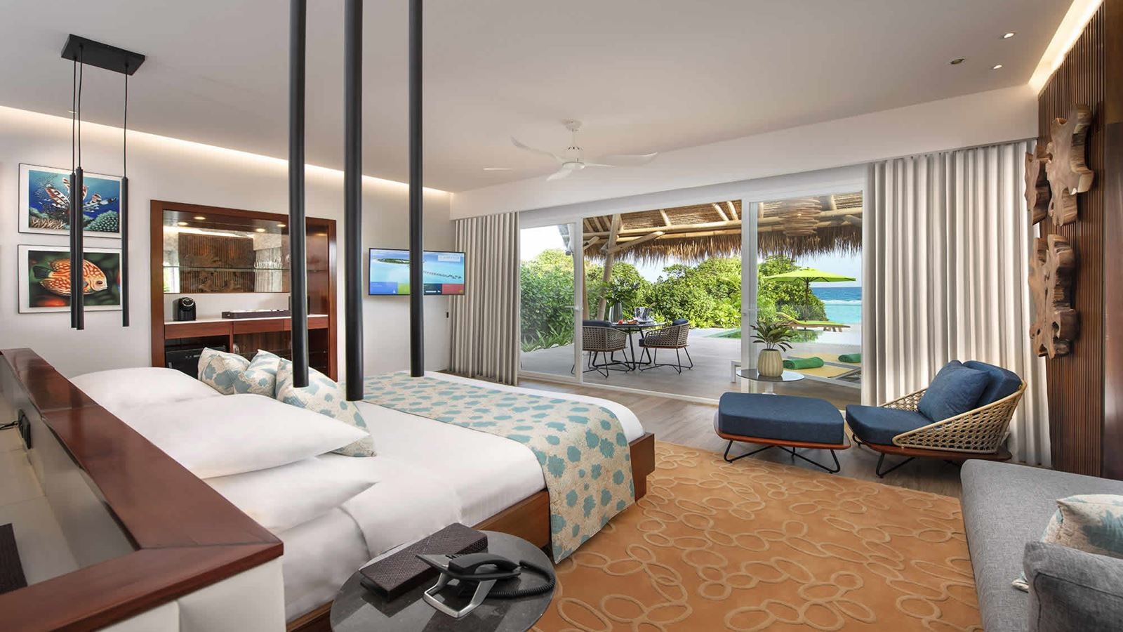 rooms-marina-beach-villa-with-pool