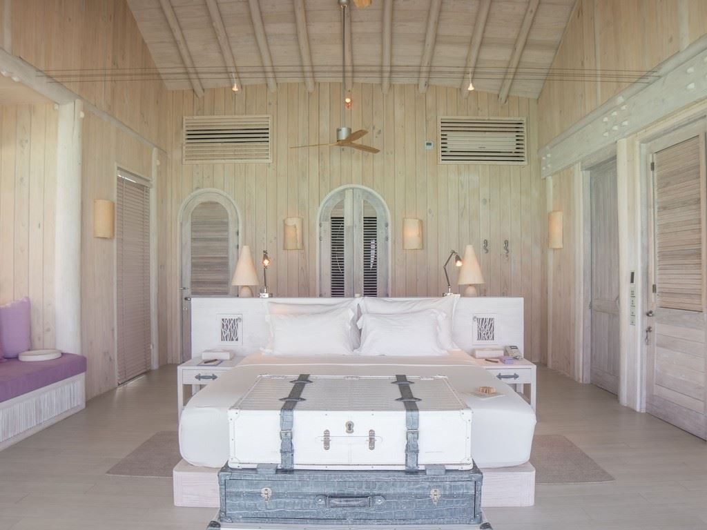 rooms-2-bedroom-water-retreat