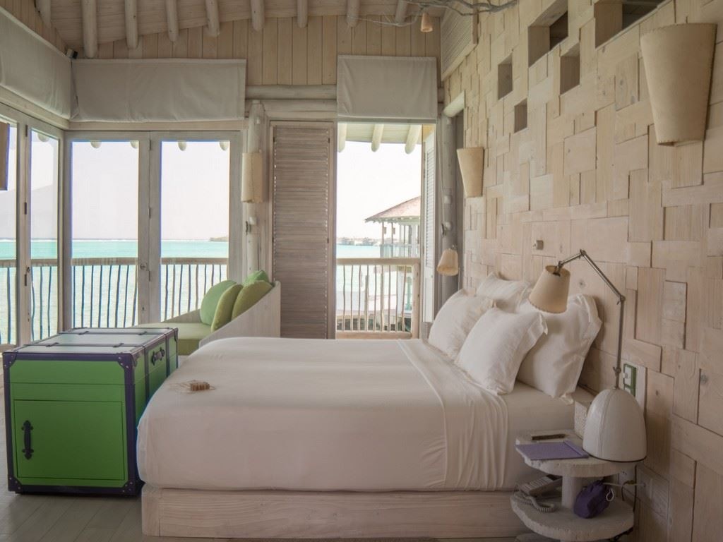 rooms-2-bedroom-water-retreat