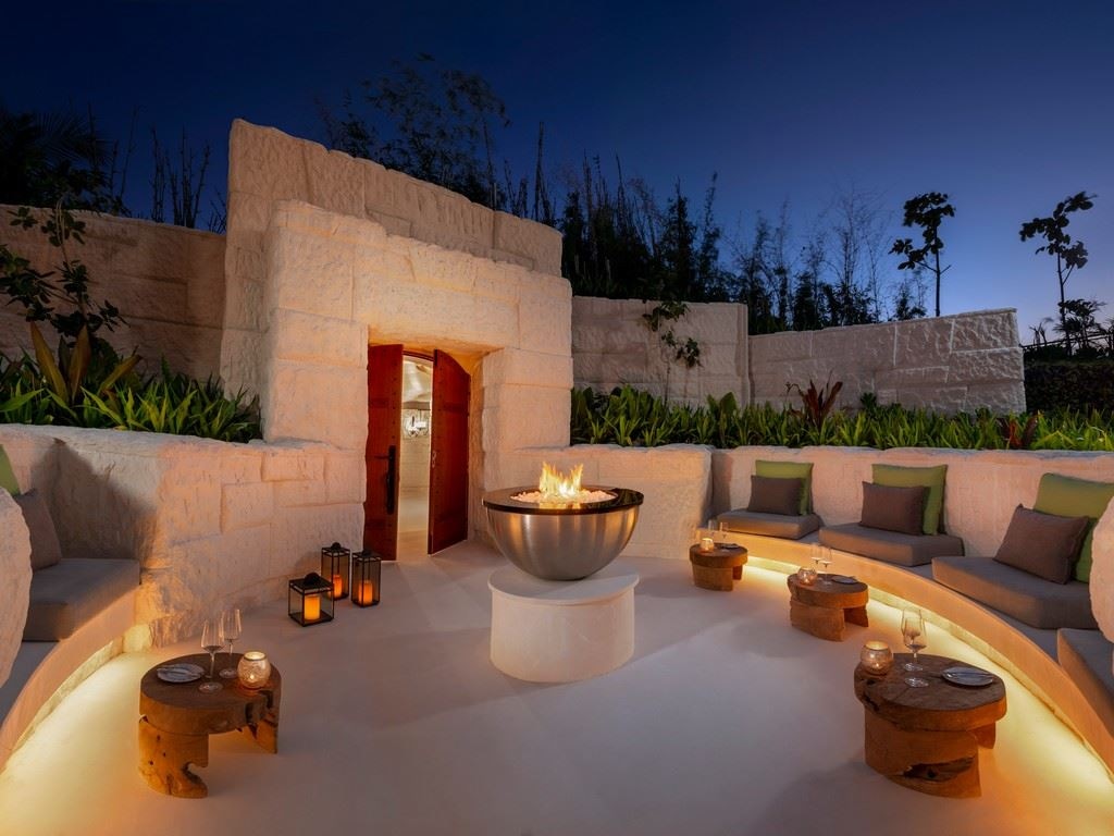 restaurants-the-rock