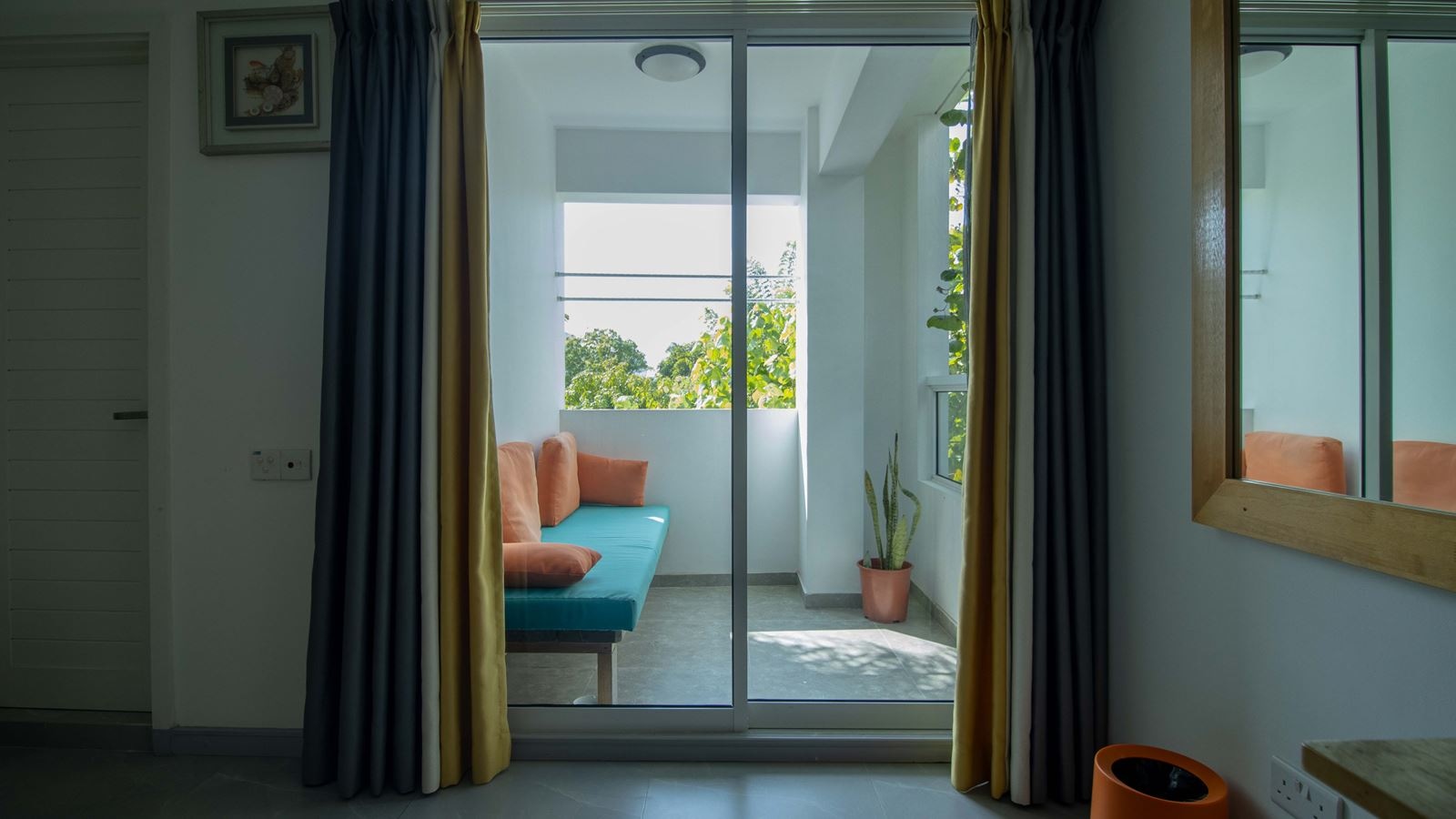 rooms-deluxe-plus-island-view