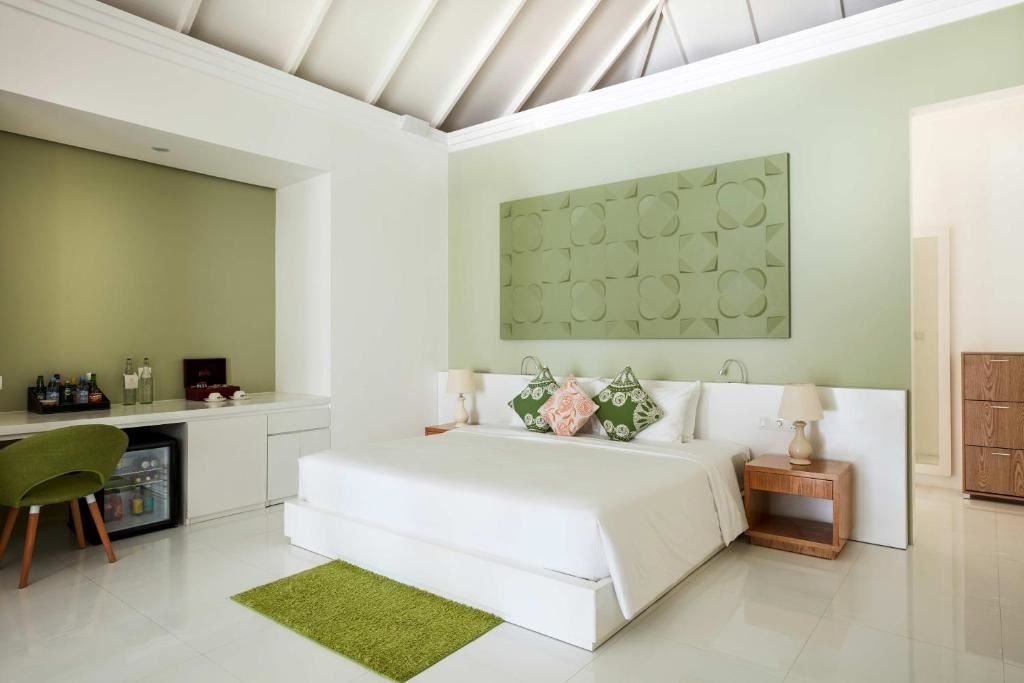 rooms-beach-suite-with-pool