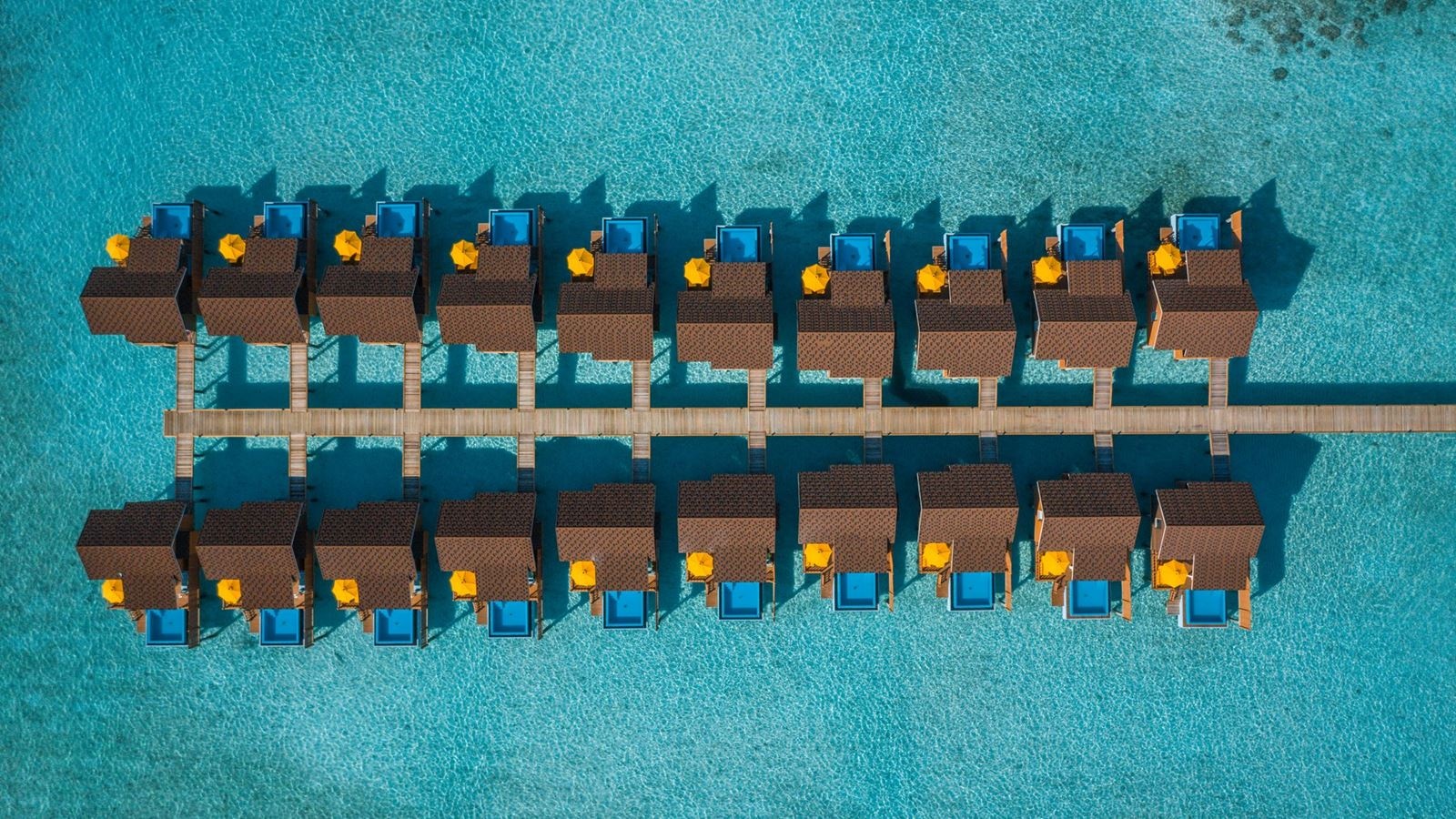 rooms-sunrise-pool-water-villa