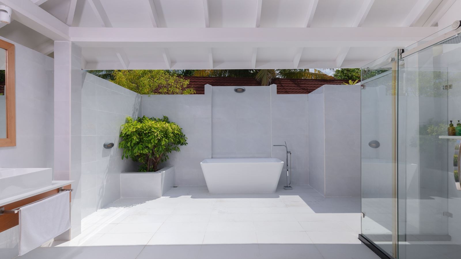 rooms-2-bedroom-family-beach-villa