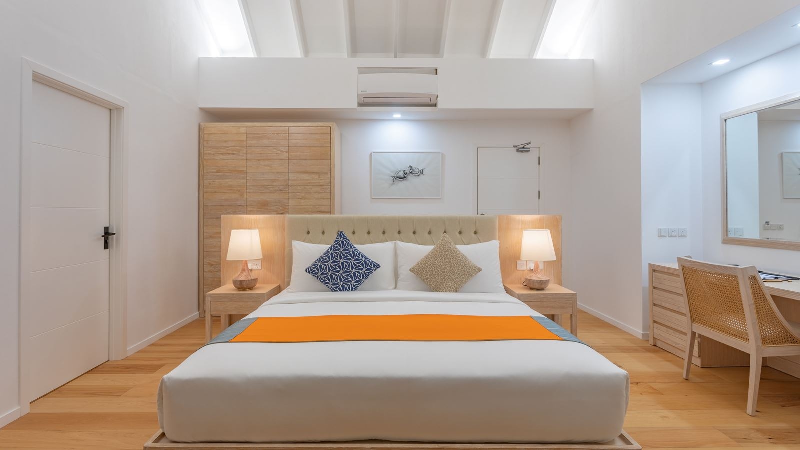 rooms-sunrise-water-villa