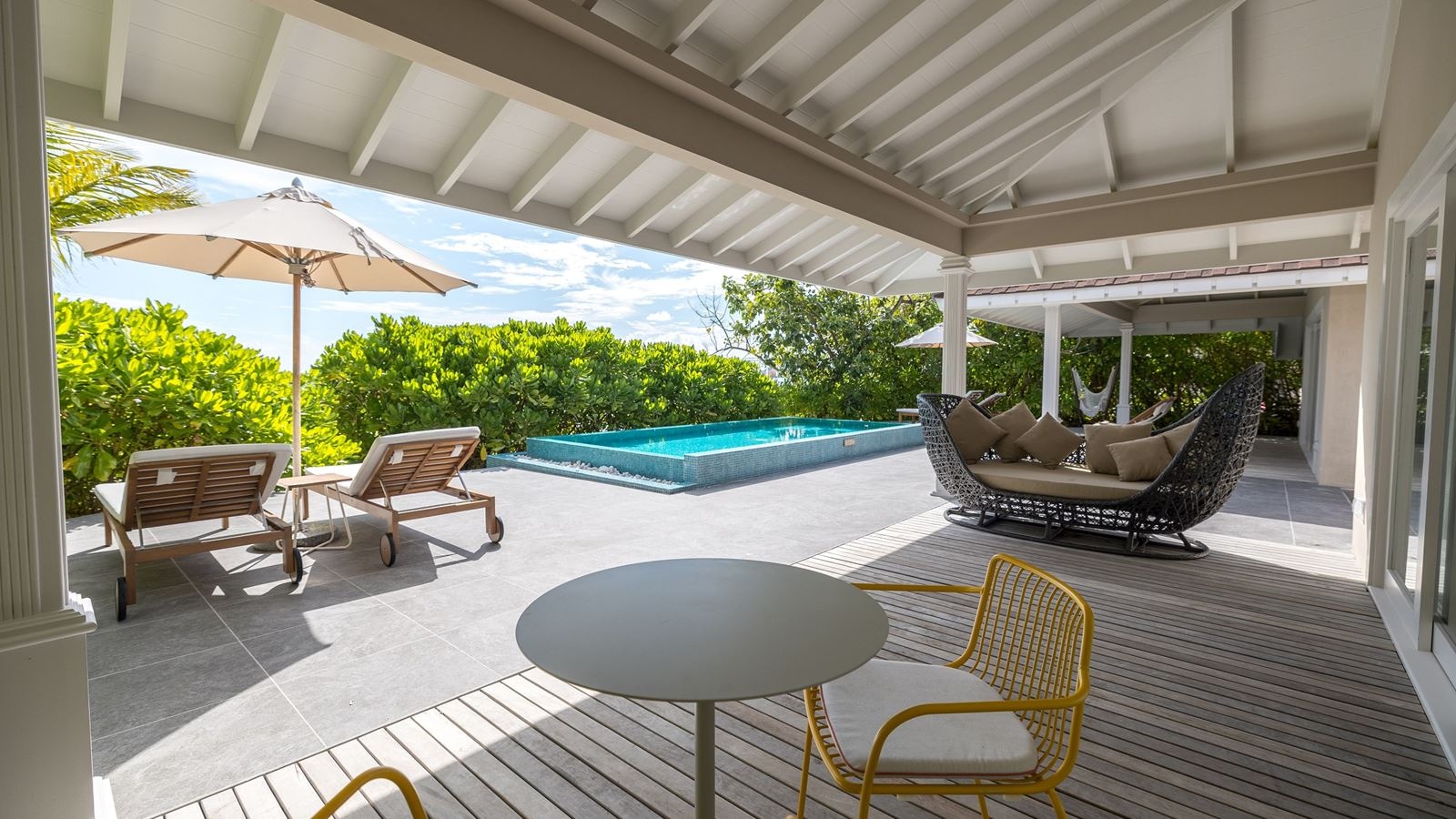 rooms-2-bedroom-beach-villa-with-pool