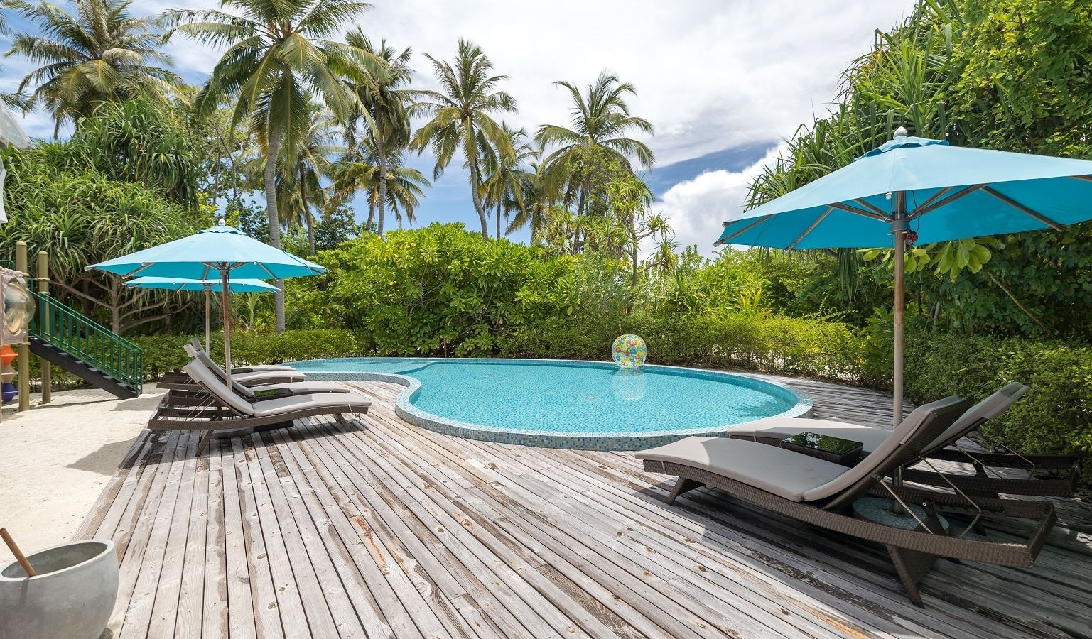 pools-indoor-childrens-pool