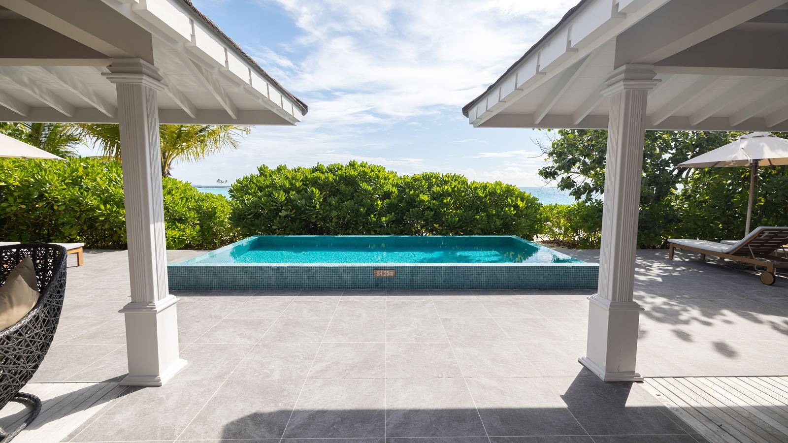 rooms-2-bedroom-beach-villa-with-pool