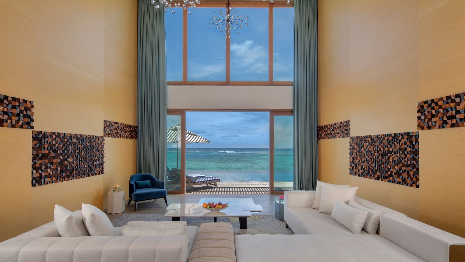 rooms-three-bedroom-overwater-royal-residence