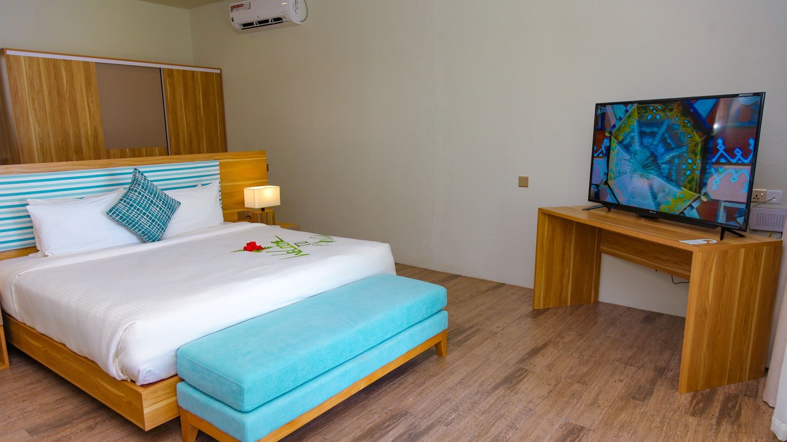 rooms-lagoon-view-villa