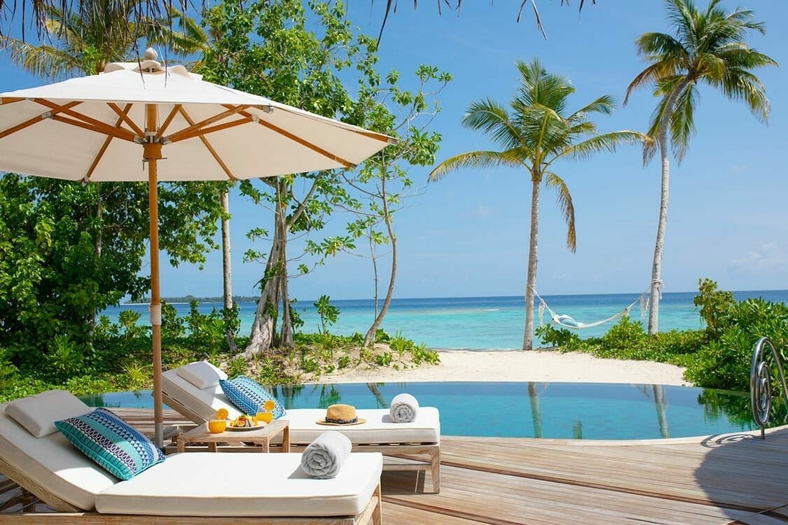 rooms-beach-house-with-private-pool