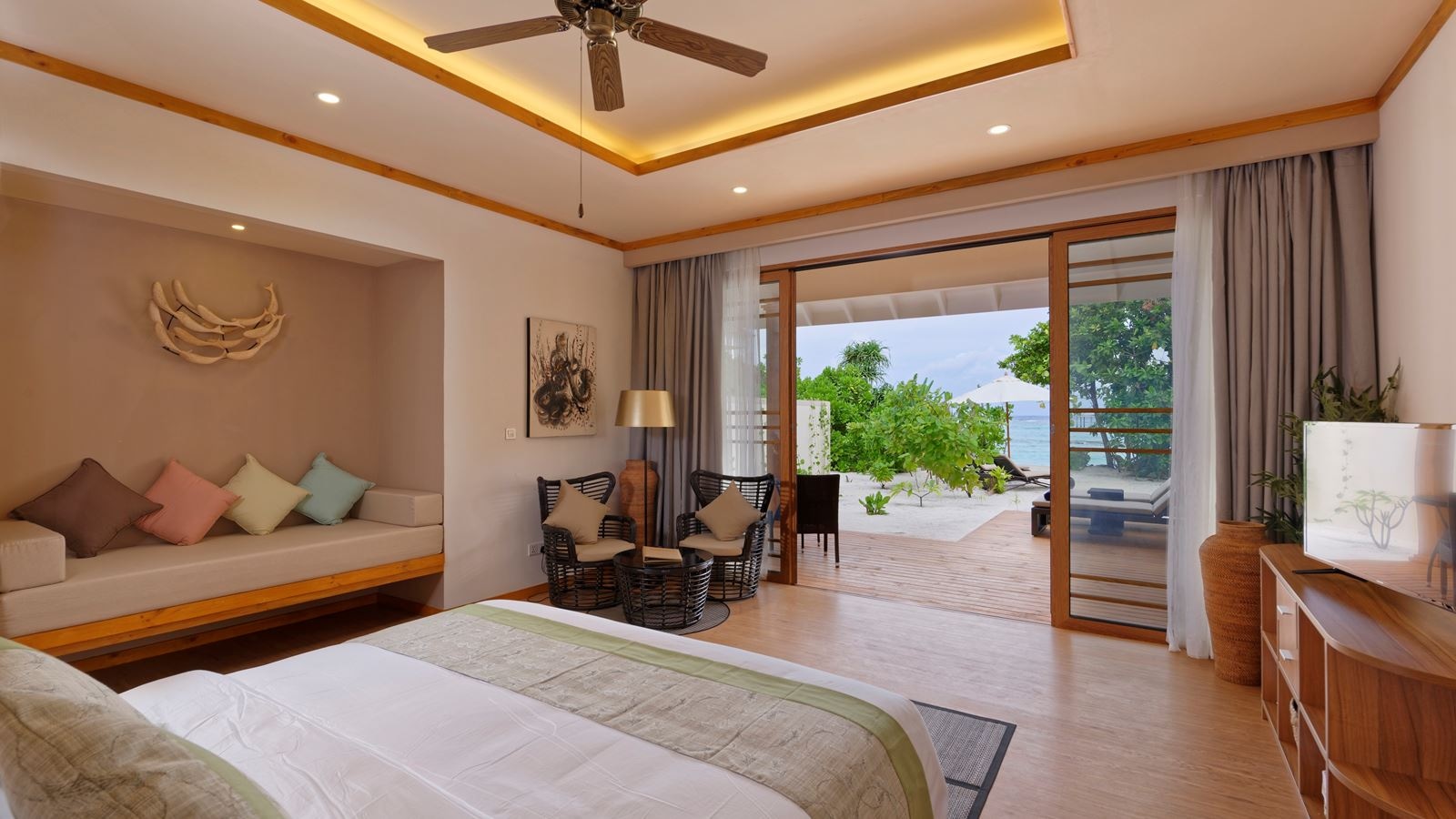 rooms-beach-villa