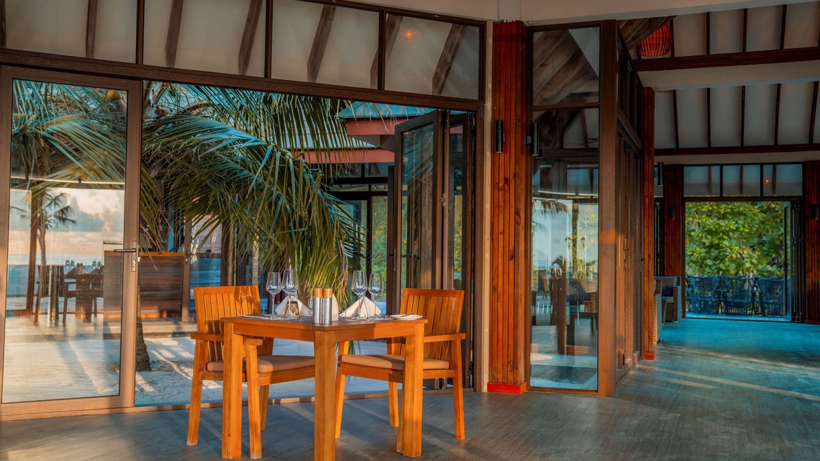 restaurants-sunset-grill