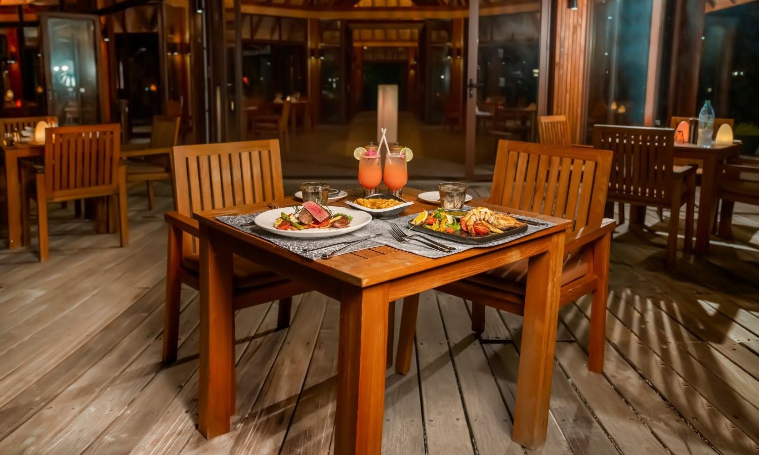 restaurants-restaurants