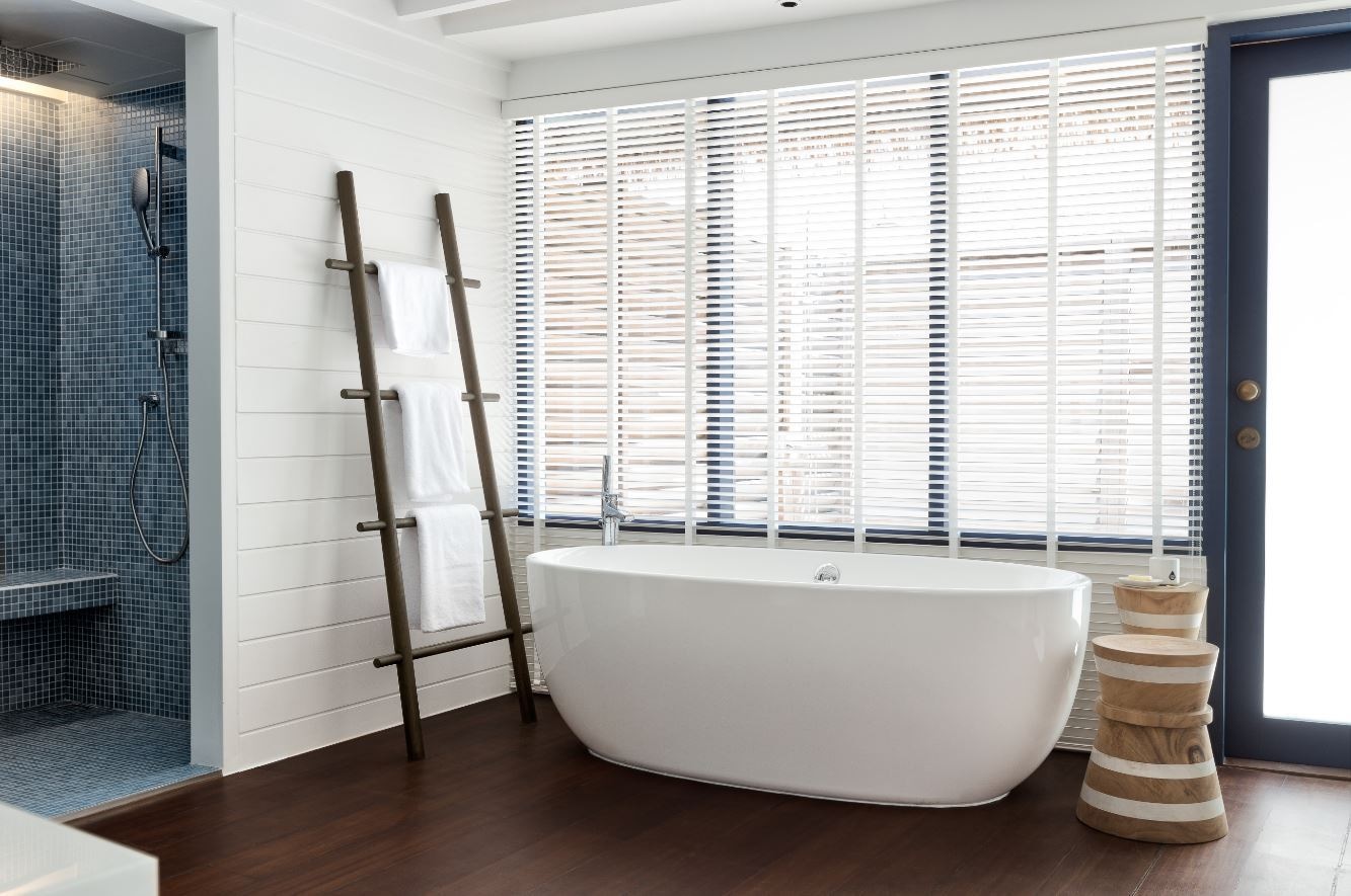 rooms-loft-water-villa