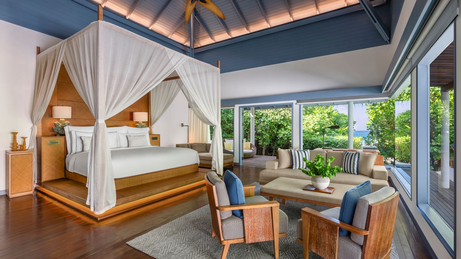 rooms-beach-pool-villa-1br