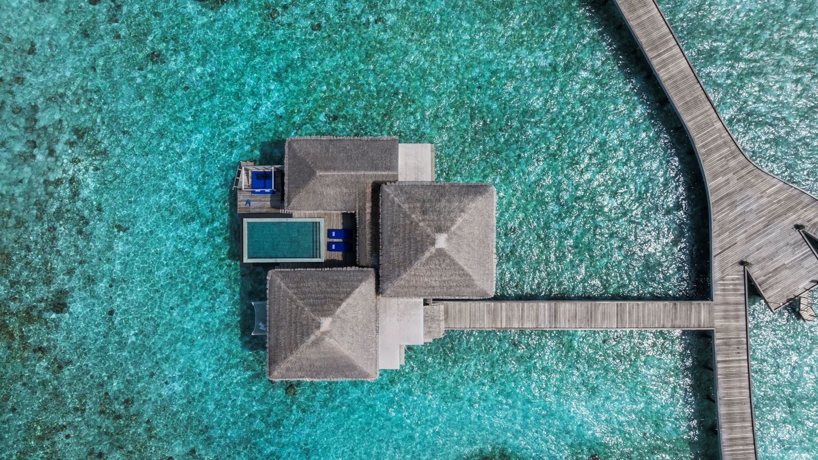 rooms-sunset-overwater-pool-villa-1br