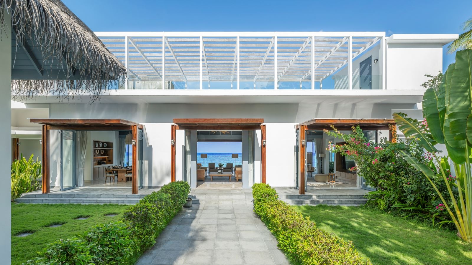 rooms-the-halcyon-grand-estate-3br