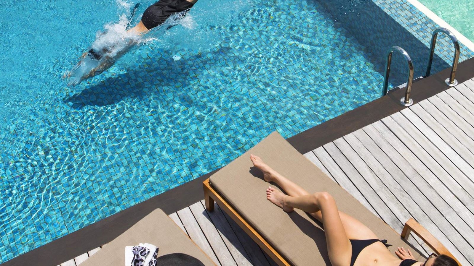 rooms-water-pool-villa