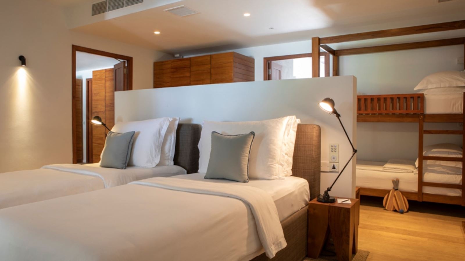 rooms-two-bedroom-beach-pool-villa