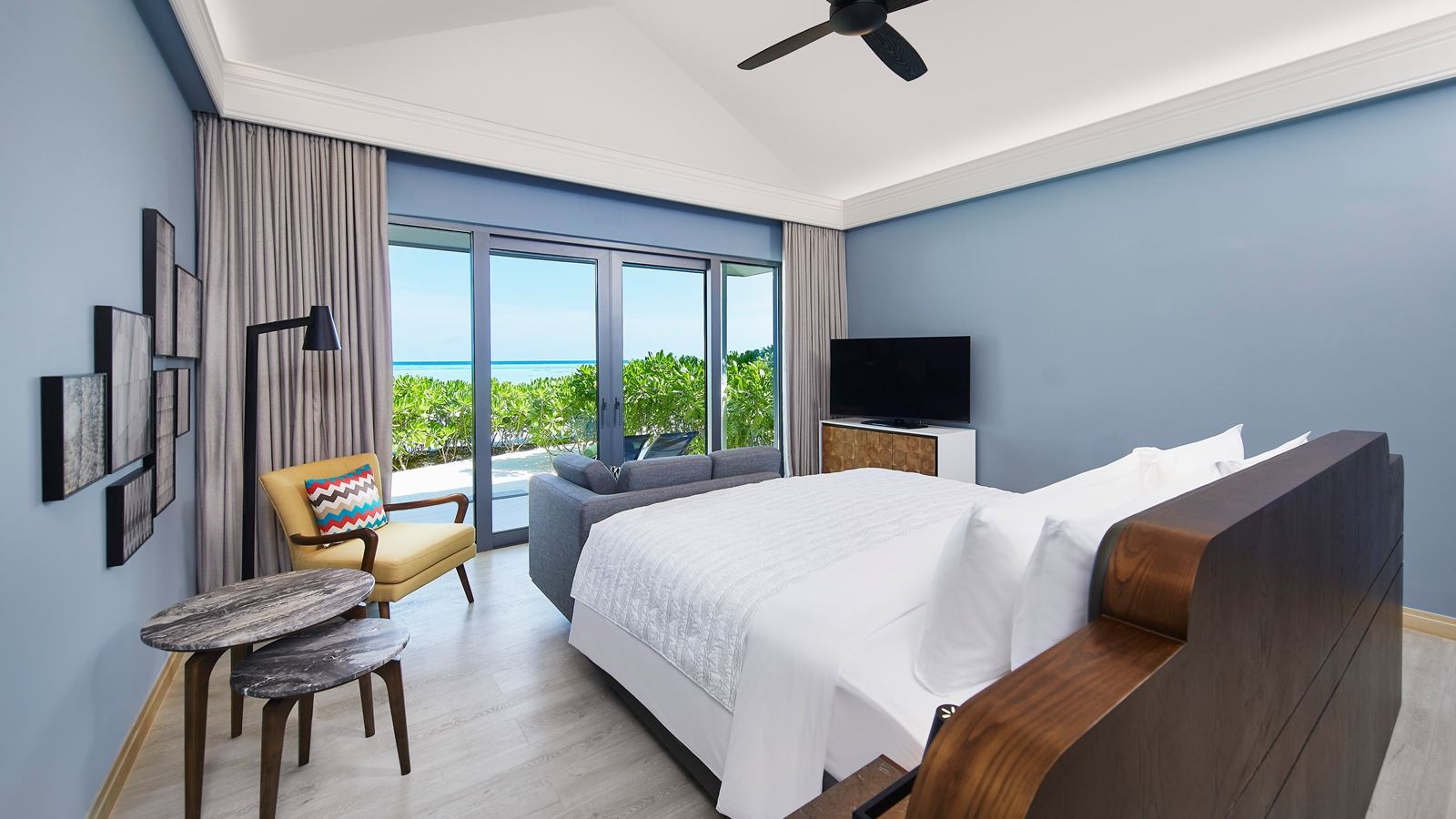 rooms-beach-villa-with-garden-pool