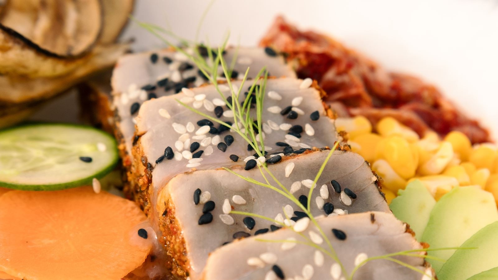 restaurants-velaa-bar-+-grill