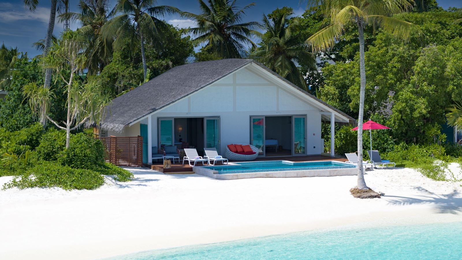 rooms-two-bedroom-family-beach-pool-villa