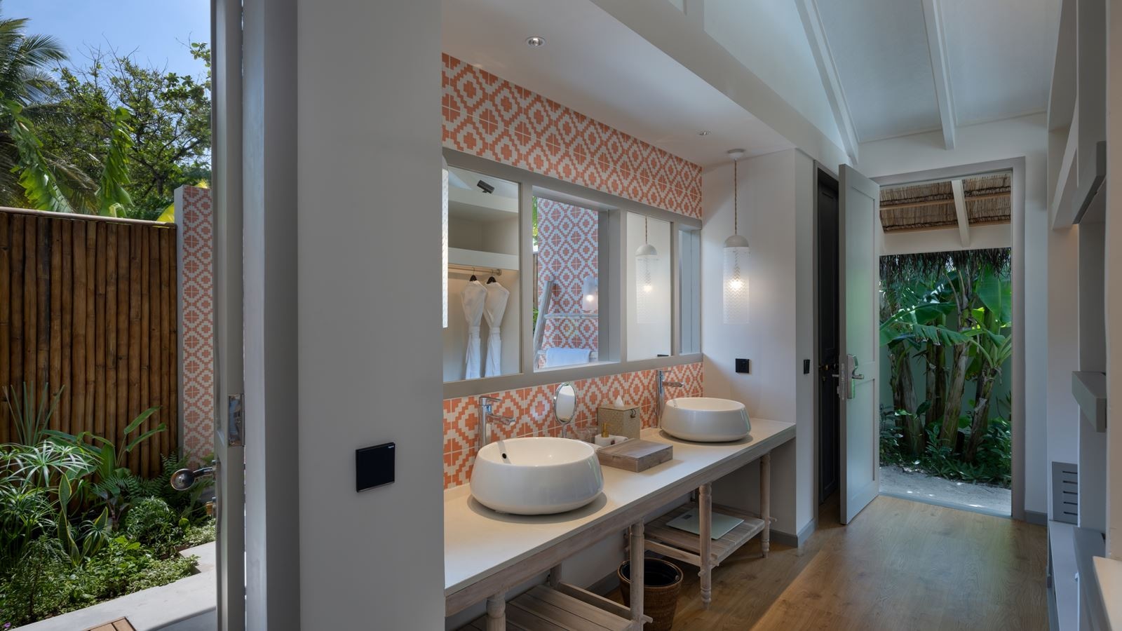 rooms-two-bedroom-family-beach-pool-villa