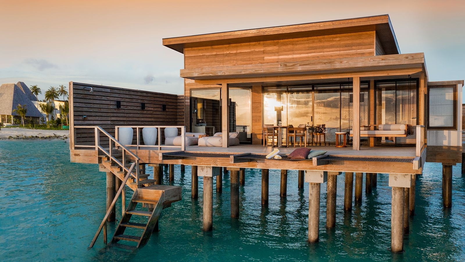 rooms-sunset-water-villa-with-private-pool