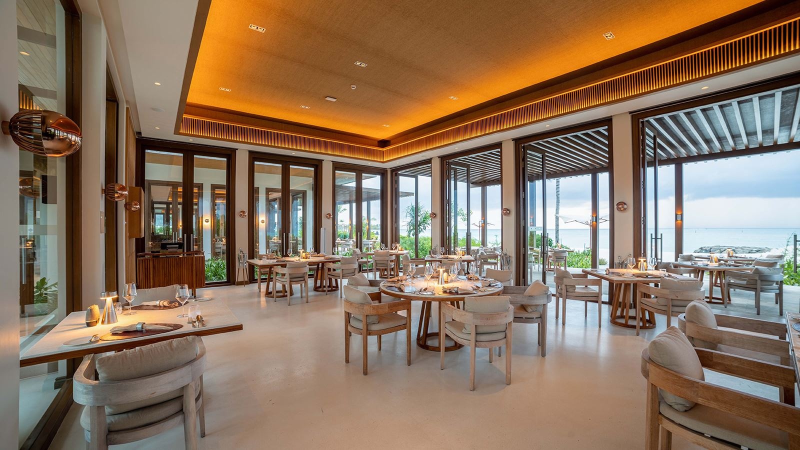 restaurants-the-restaurant