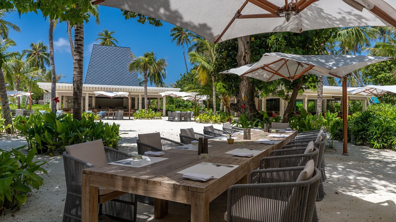 restaurants-med--the-hawkers