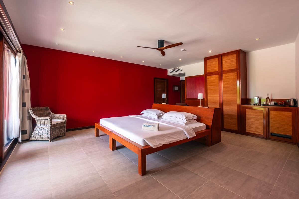 rooms-beach-front-room