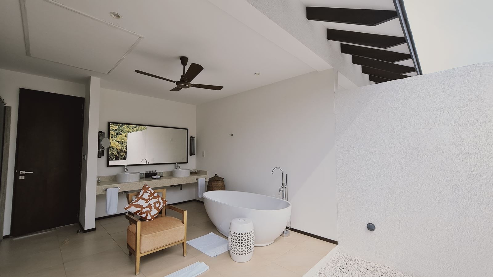 rooms-double-room-classic-sea-view-dbls1