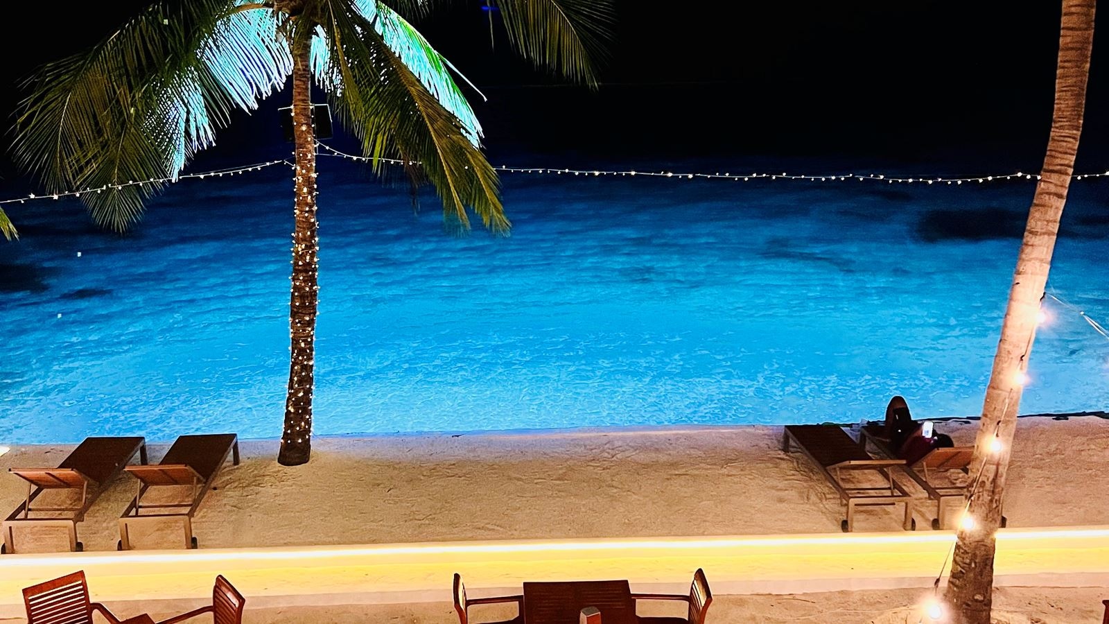 restaurants-main-building