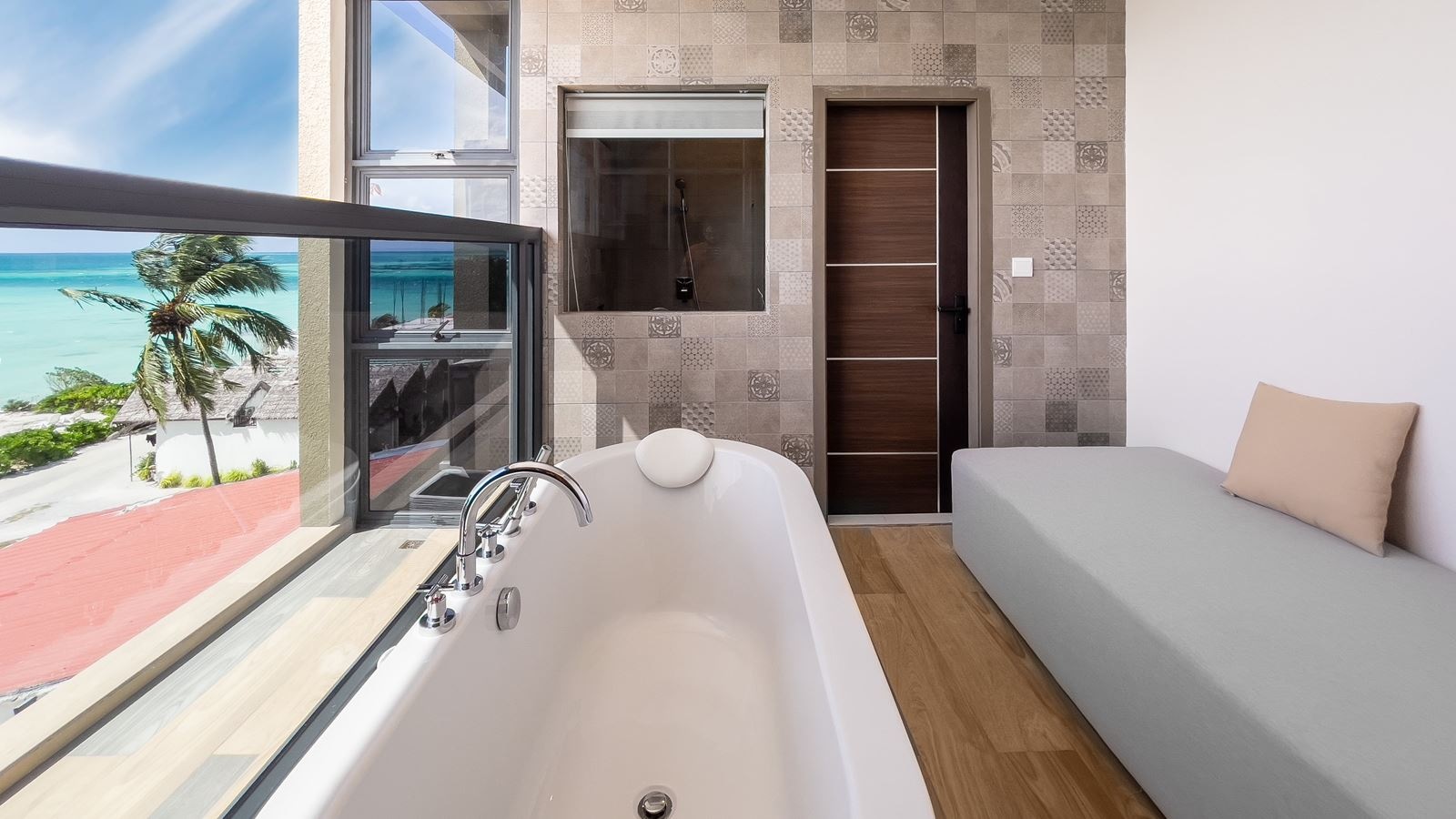 rooms-2-bedroom-sky-suite