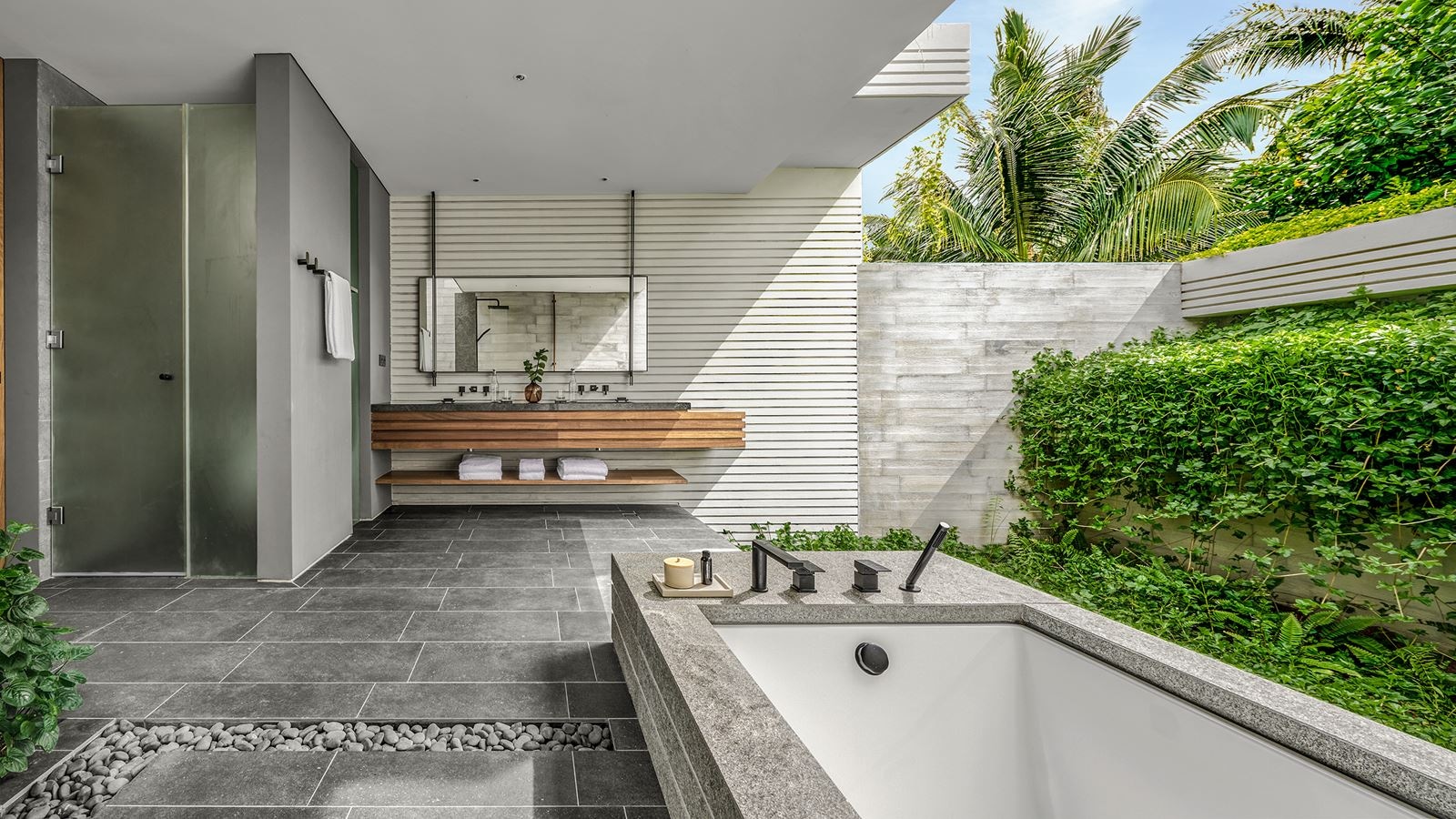 rooms-beach-pool-villa