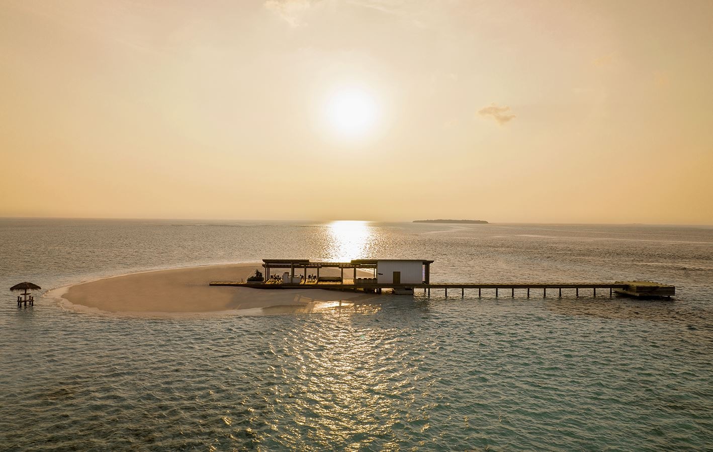 restaurants-the-shack-private-sandbank