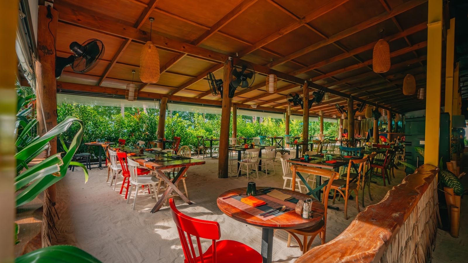 restaurants-restaurants