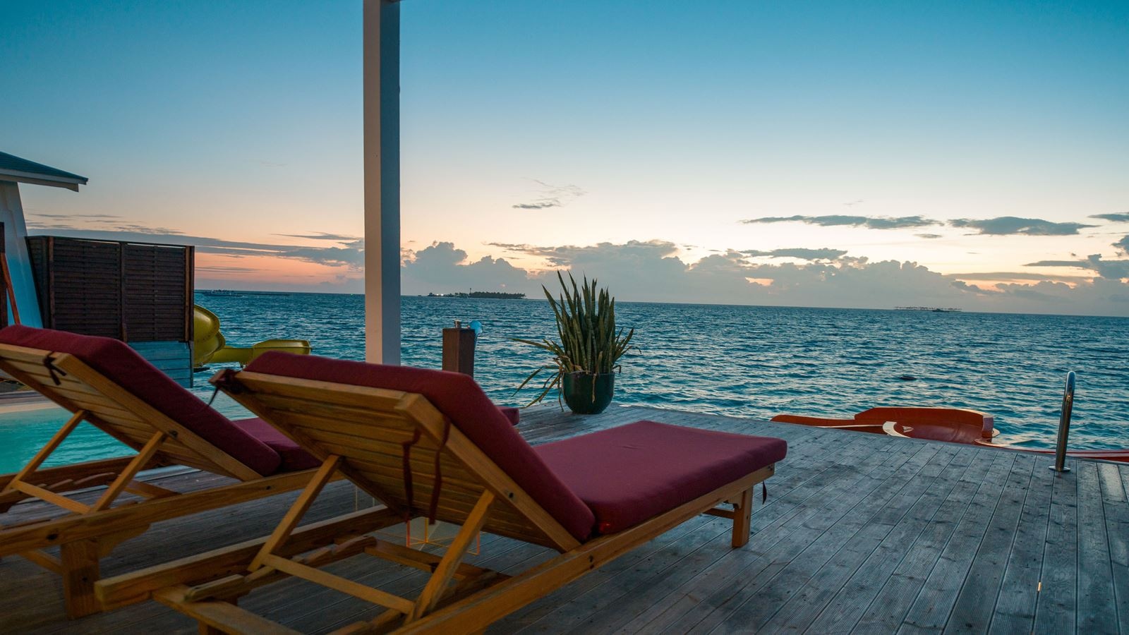 rooms-odi-water-villa-with-private-pool