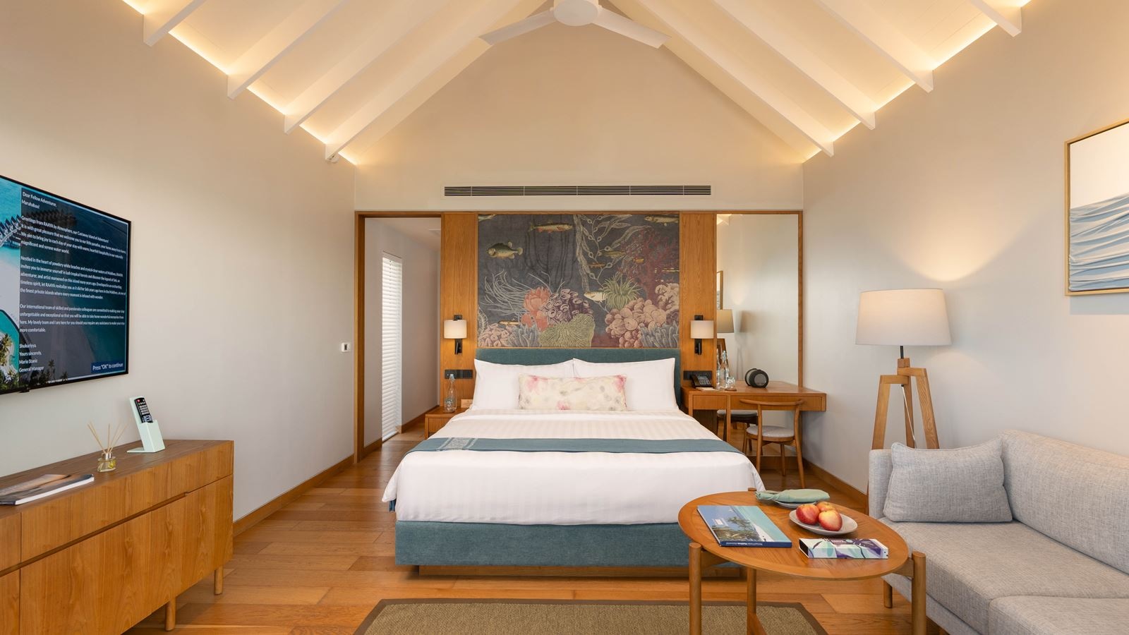 rooms-water-villa-with-pool