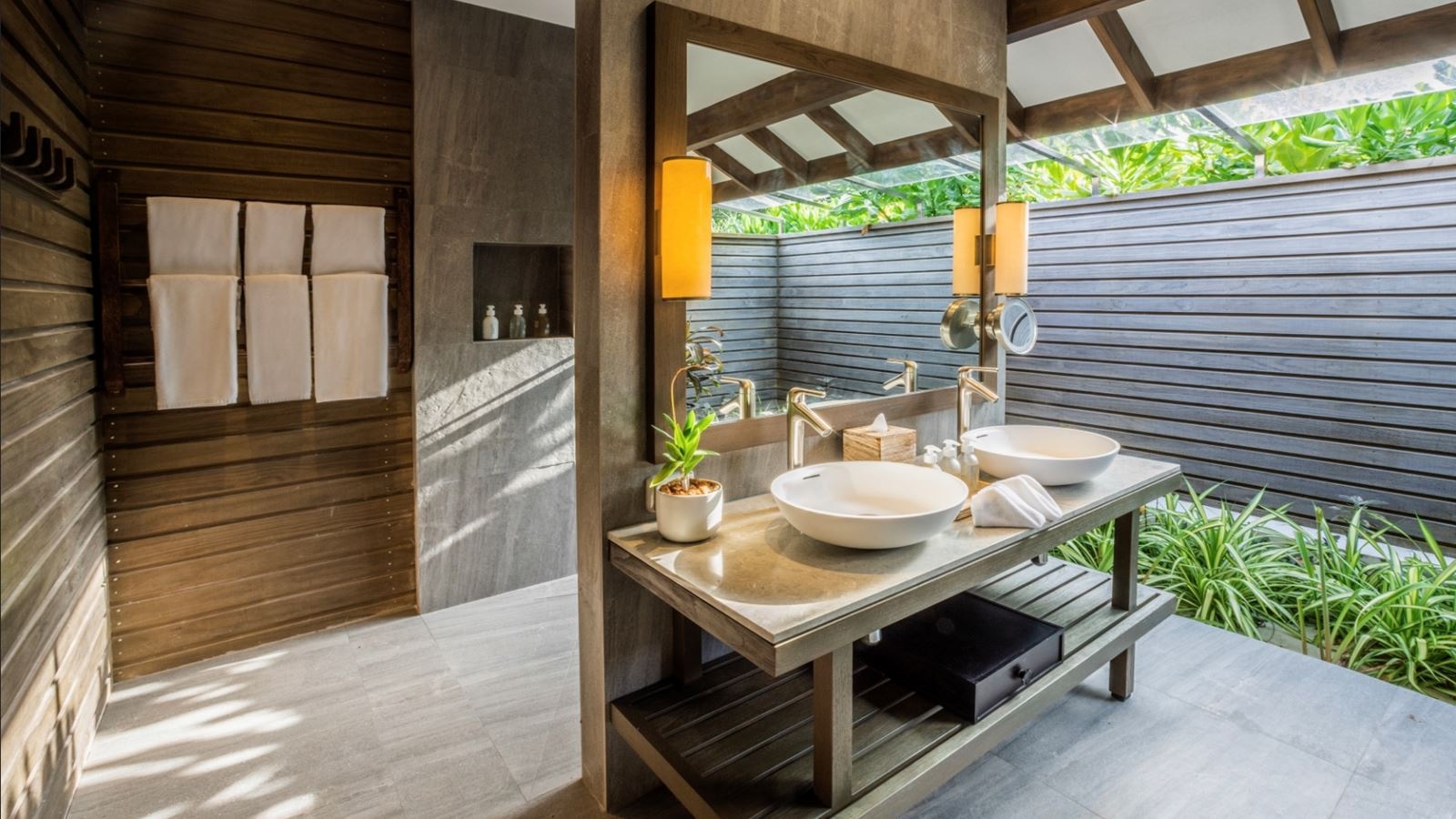 rooms-mabin-beach-villa